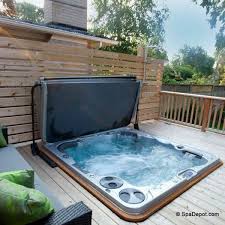 Leisure Concepts CoverMate III DECK MOUNT - Hot Tub Outfitters